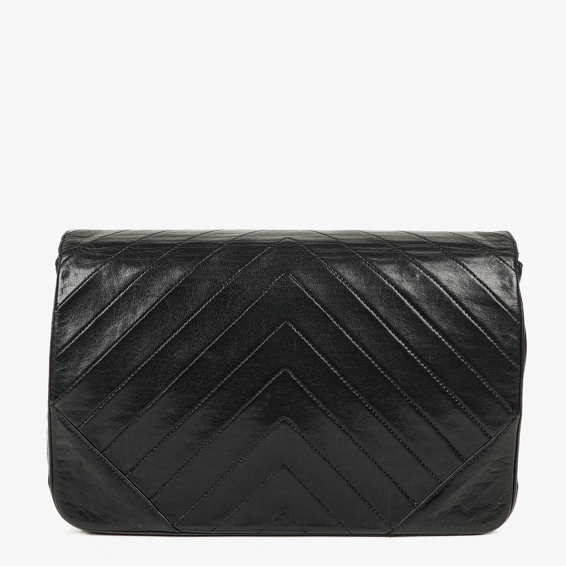 Chanel Medium Classic Single Flap Bag Black Chevron Quilted Lambskin 24K Gold-Plated Hardware