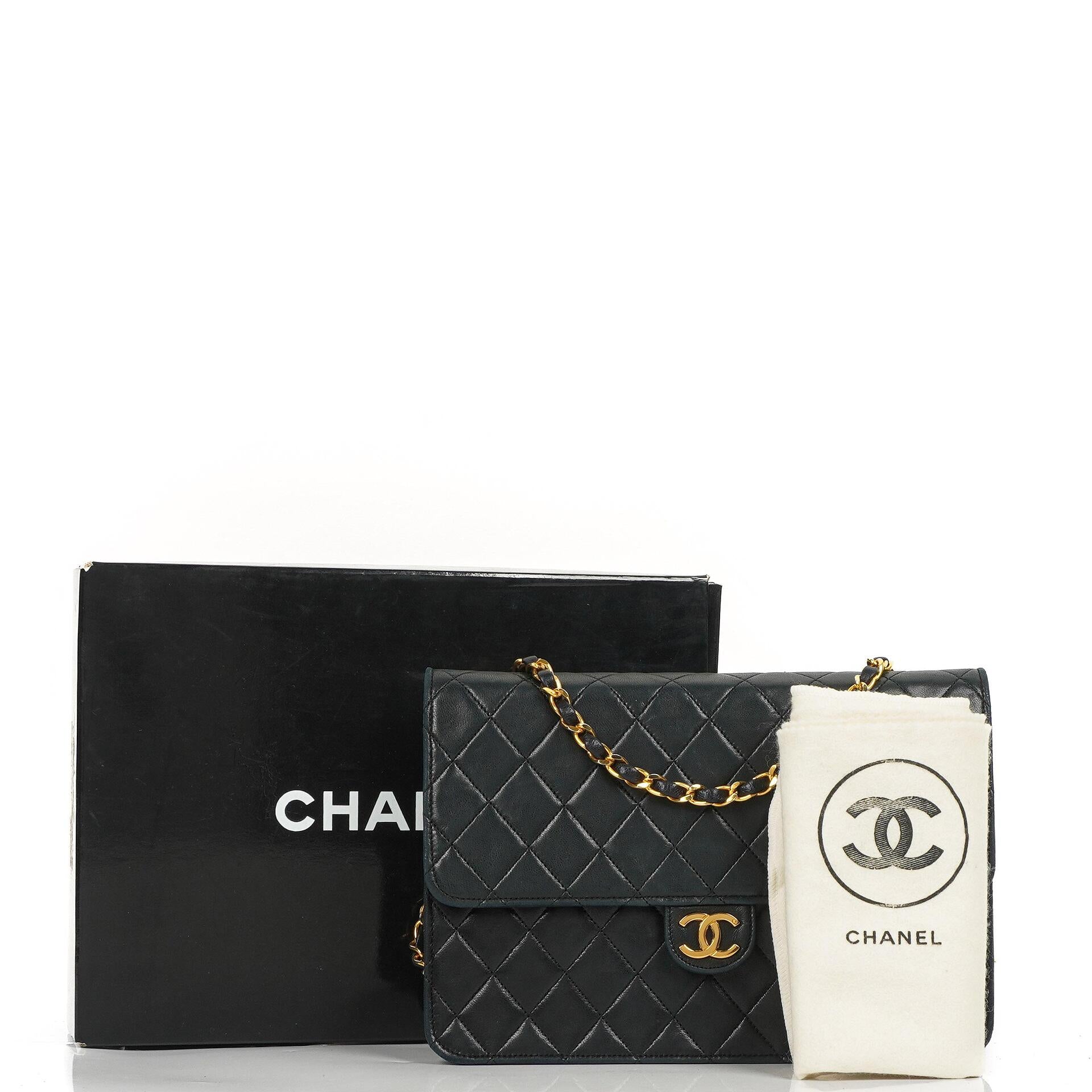 Chanel Medium Classic Vintage Black Quilted Lambskin Single Flap Bag With 24K Gold-Plated Hardware