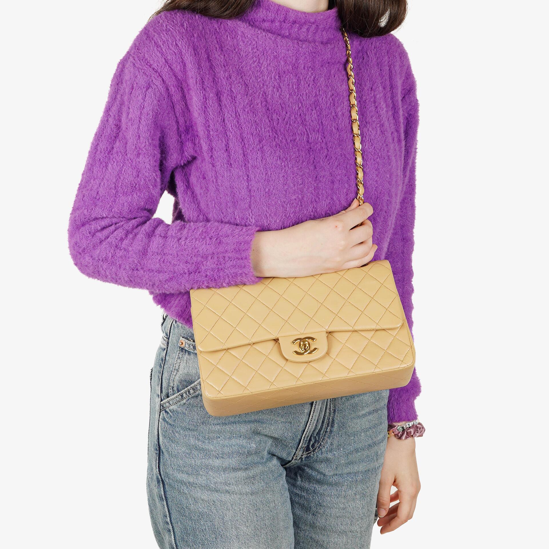 Chanel Medium Classic Vintage Double Flap Bag Beige Quilted Lambskin 24K Gold-Plated Hardware
