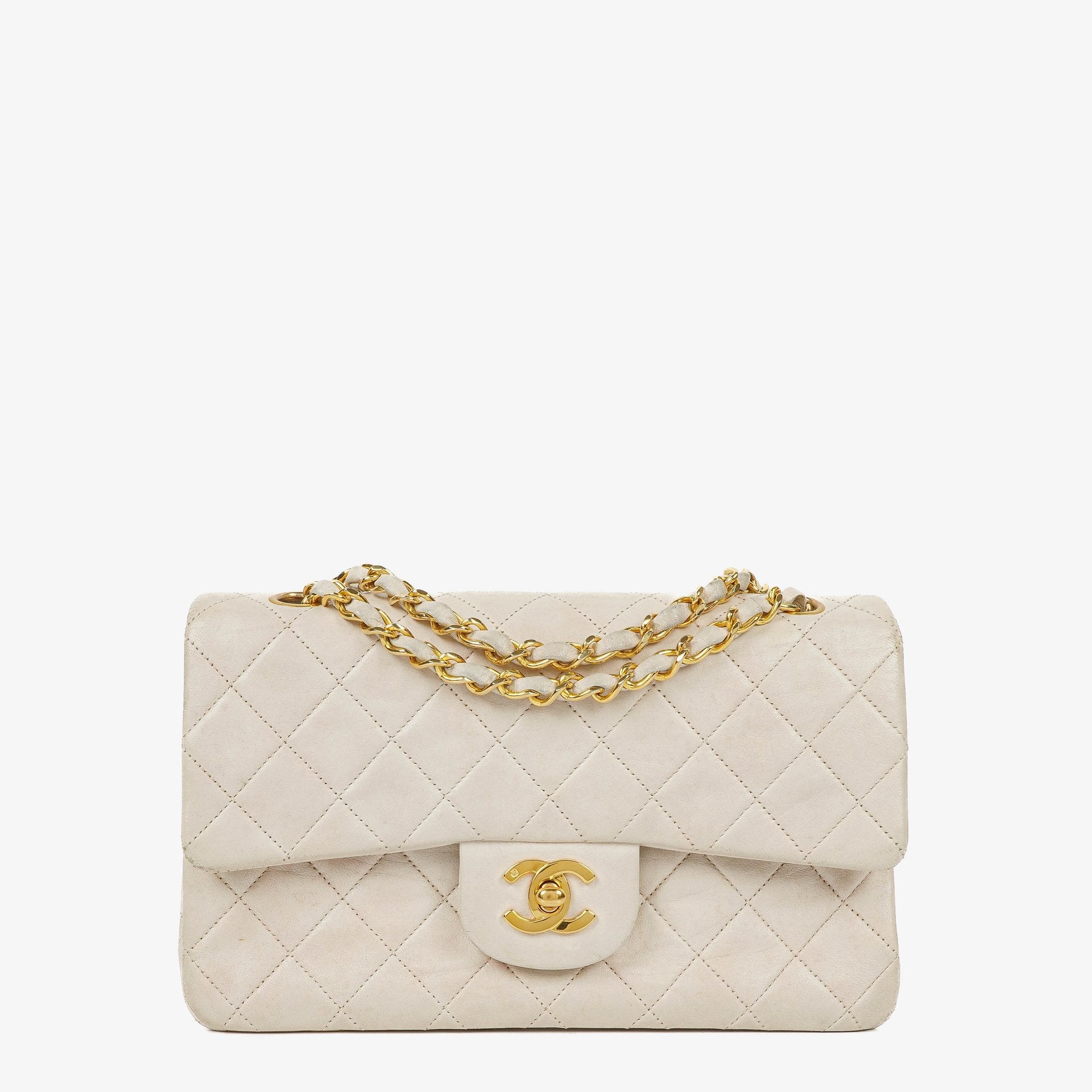 Chanel Medium Classic Vintage Double Flap Bag White Quilted Lambskin 24K Gold-Plated Hardware
