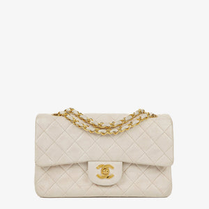 Chanel Medium Classic Vintage Dubbel Flikväska Vit Quiltad Lammnappa 24K Guldpläterad Metall