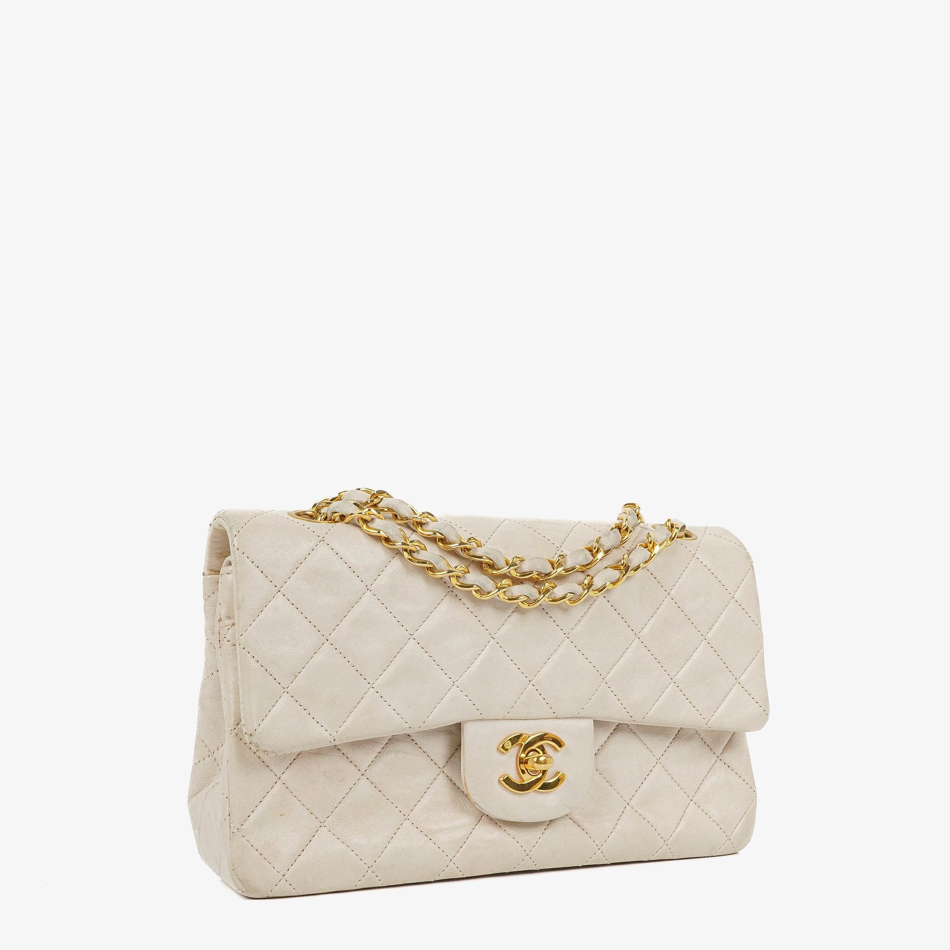 Chanel Medium Classic Vintage Double Flap Bag White Quilted Lambskin 24K Gold-Plated Hardware
