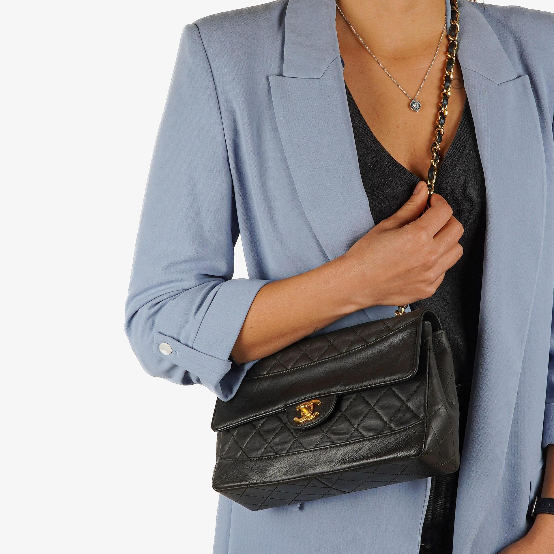 Chanel Medium Classic Vintage Single Flap Bag Quilted Lambskin 24K Gold-Plated Hardware