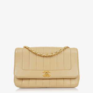 Chanel Vertical Quilted Vintage Flap Bag in Beige Lambskin