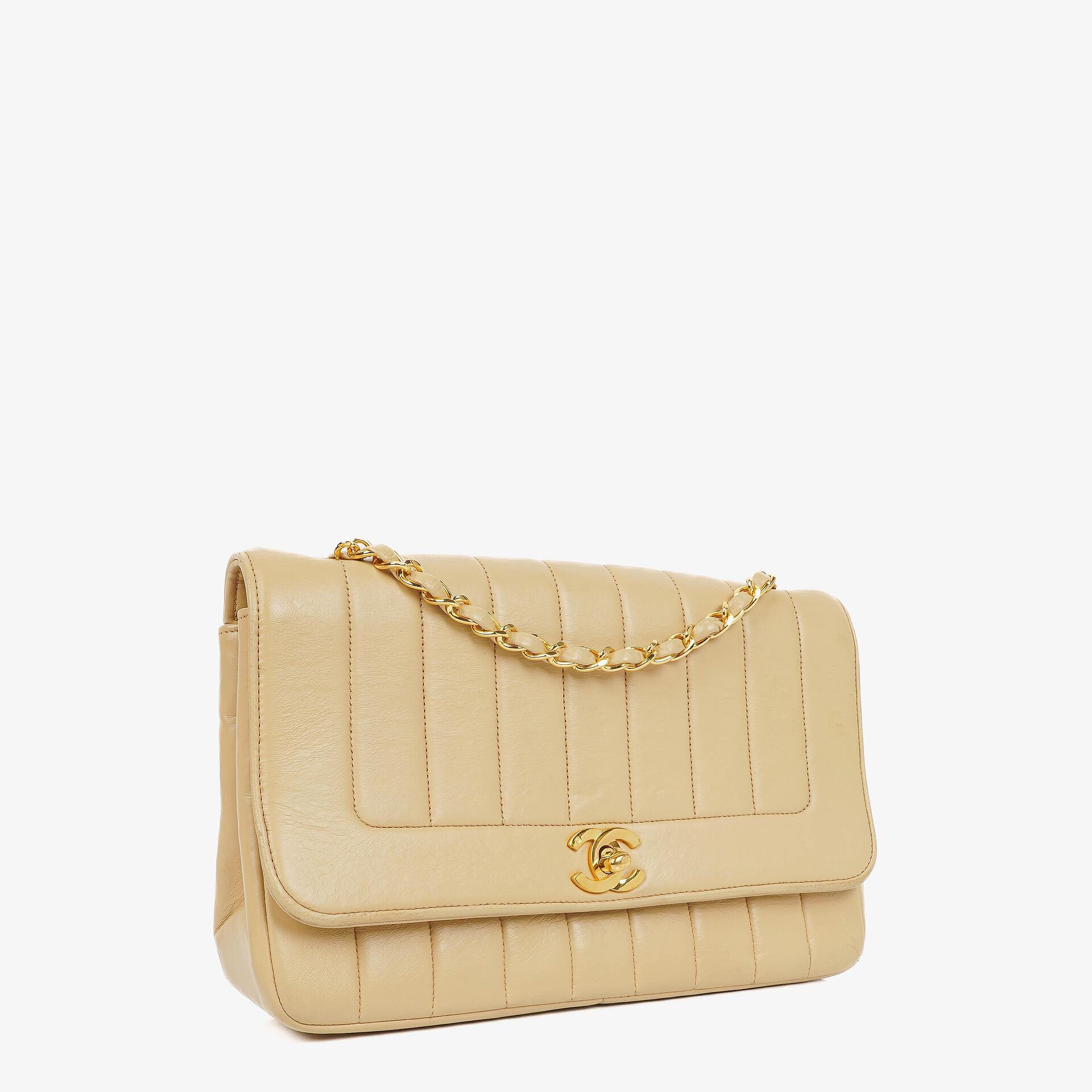 Chanel Vertical Quilted Vintage Flap Bag in Beige Lambskin
