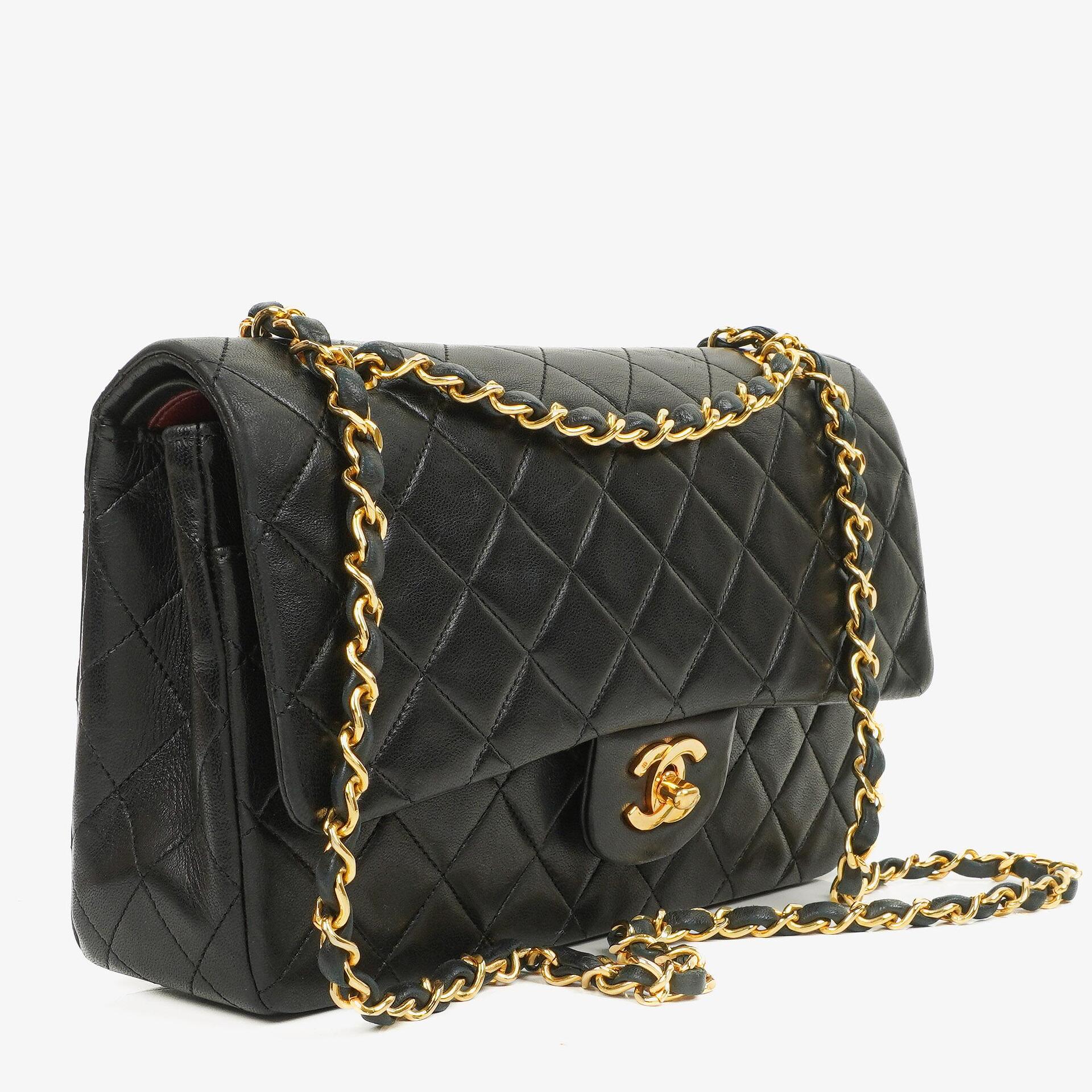 Chanel Vintage Medium Classic Double Flap Bag Black Quilted Lambskin 24K Gold-Plated Hardware