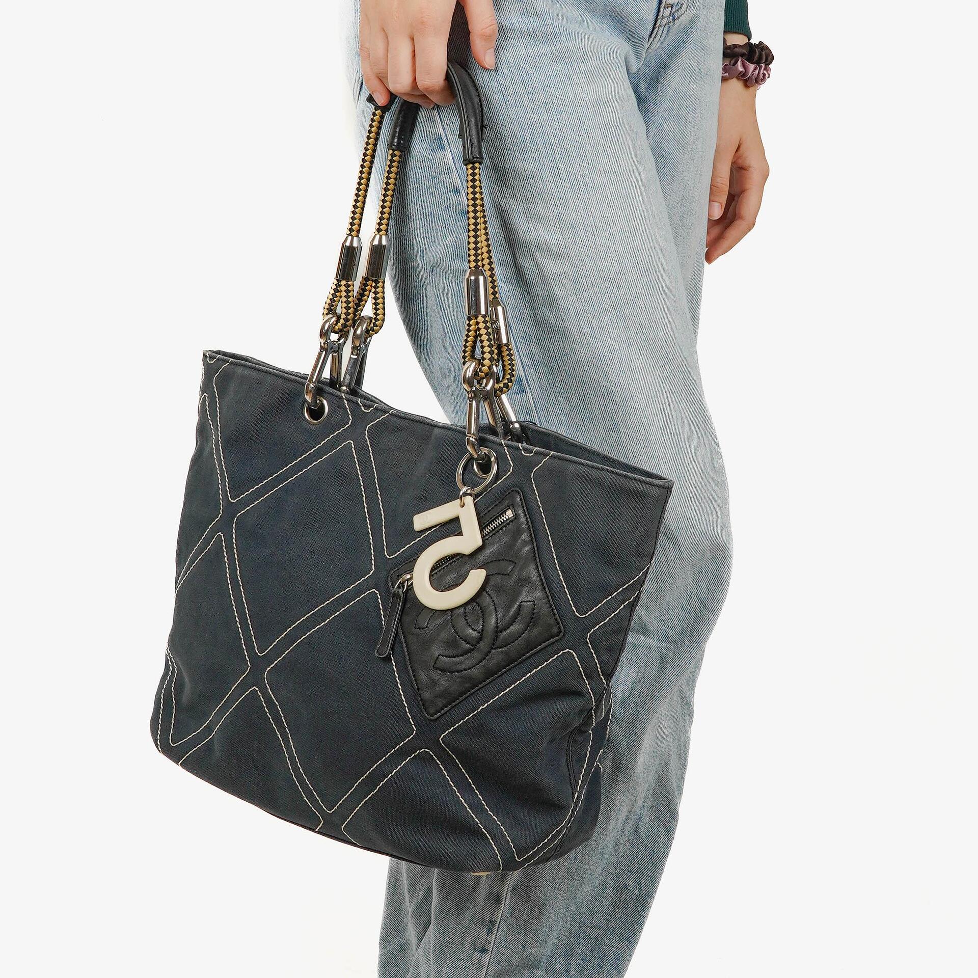 Chanel Vintage Medium Cruise Line No.5 Navy Quilted Canvas Tote Bag
