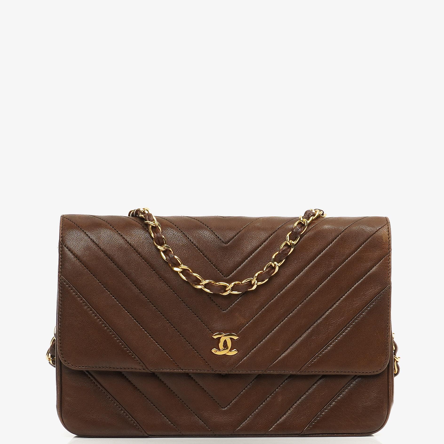 Chanel Medium Classic Single Flap Bag Brown Chevron Quilted Lambskin 24K Gold-Plated Hardware