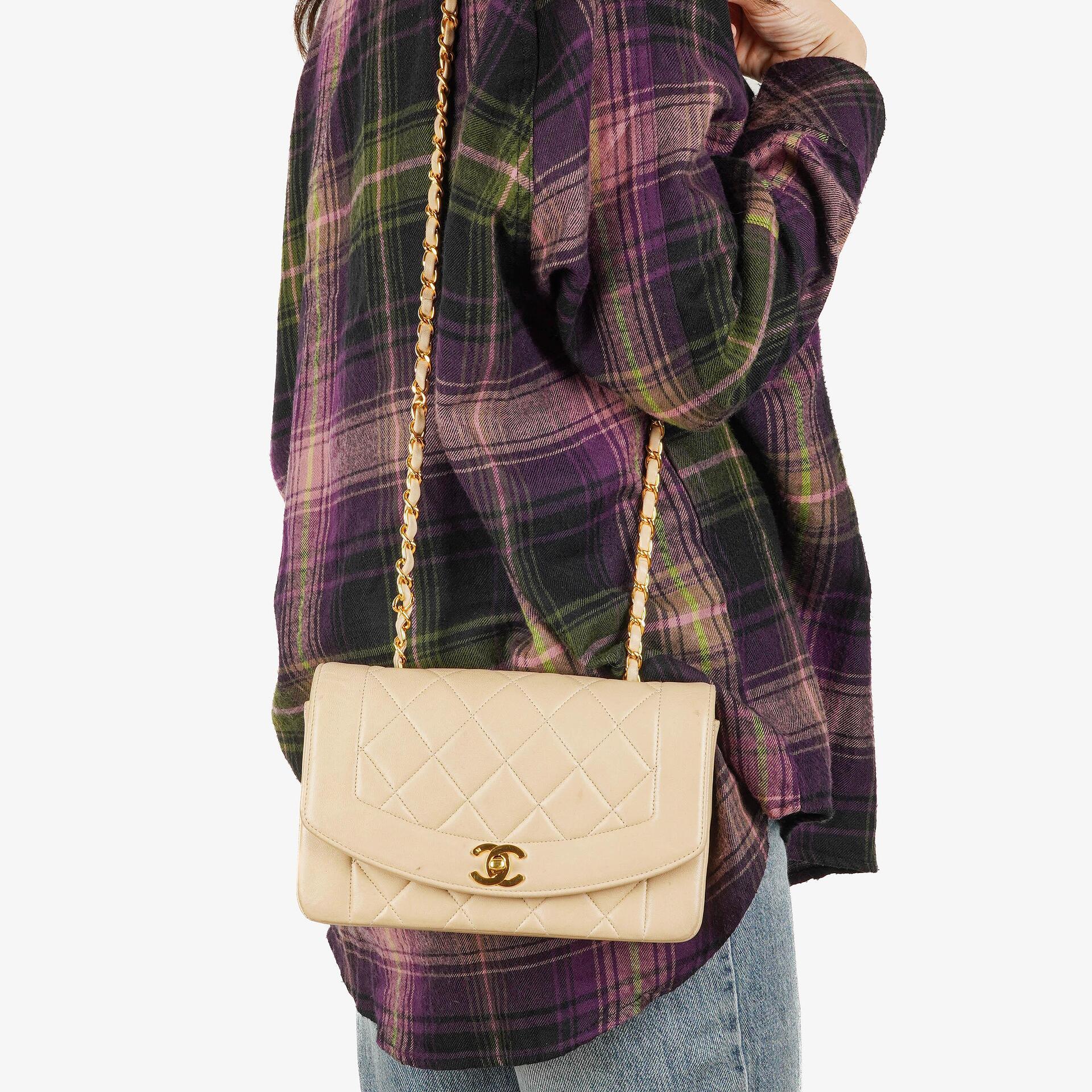 Chanel Vintage Small Diana Beige Flap Bag 24K Gold-Plated Hardware