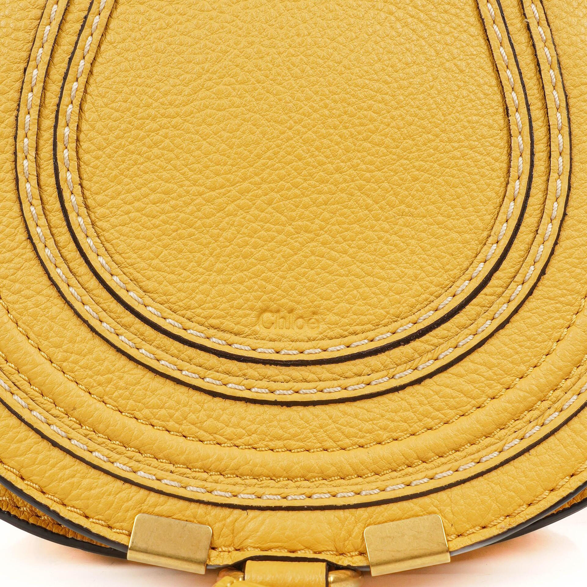 Chloe Marcie Saddle Small Crossbody Bag In Dusty Yellow Pebbled Leather