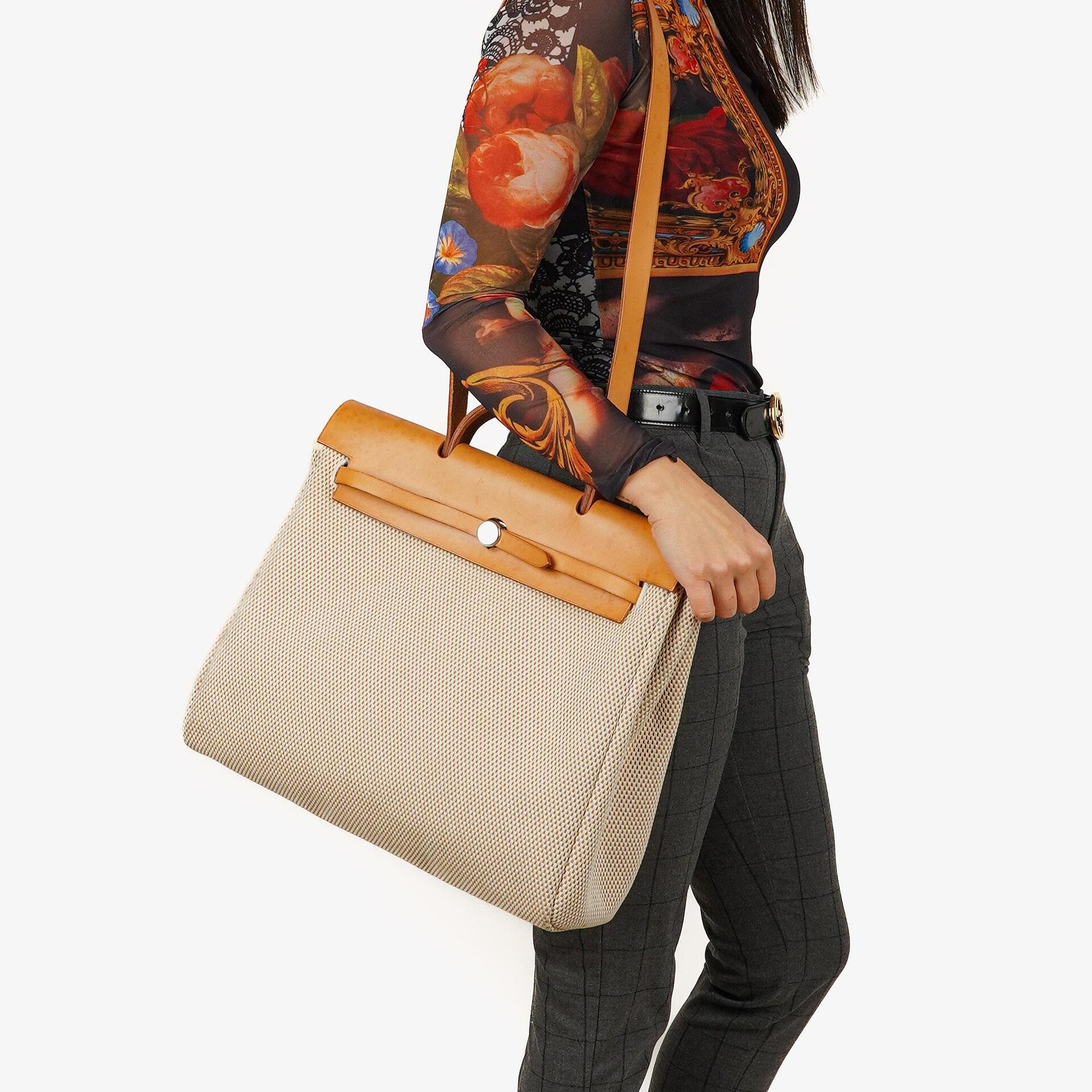 Hermes Herbag Natural Toile Vache Hunter MM 2 In 1 Bag