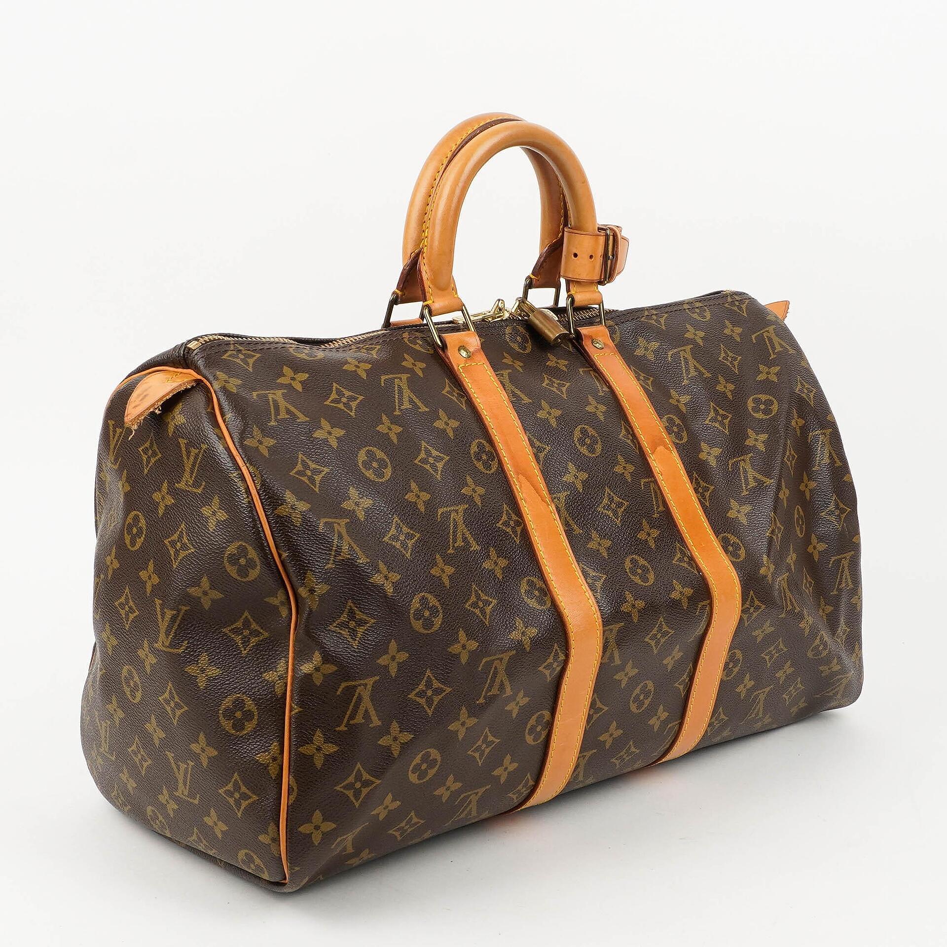 Louis Vuitton Keepall 45 Monogram Canvas Travel Bag