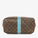 Louis Vuitton Neverfull MM Tote Bag in Monogram Canvas