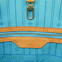 Louis Vuitton Neverfull MM Tote Bag in Monogram Canvas