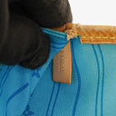 Louis Vuitton Neverfull MM Tote Bag in Monogram Canvas