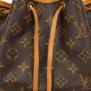 Louis Vuitton Noe Grande GM Monogram Canvas Shoulder Bag