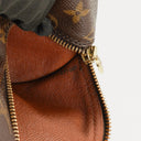 Louis Vuitton Papillon 25 Vintage Monogram Canvas Handbag