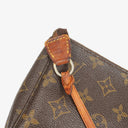 Louis Vuitton Pochette Accessoires Monogram Canvas Clutch Handbag