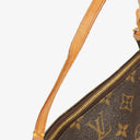 Louis Vuitton Pochette Accessoires Monogram Canvas Clutch Handbag