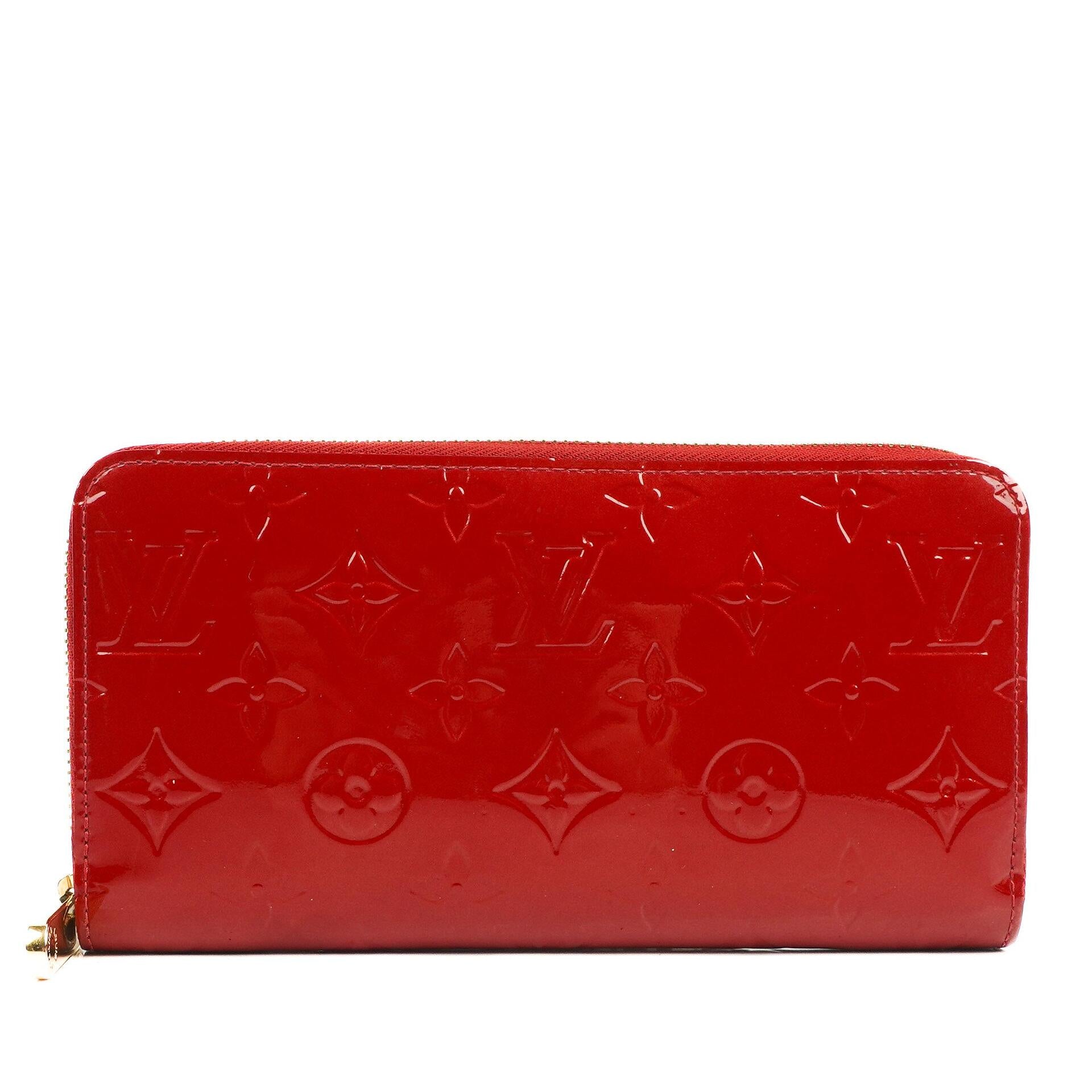 Louis Vuitton Pomme D'Amour Vernis Zippy Wallet, 2012