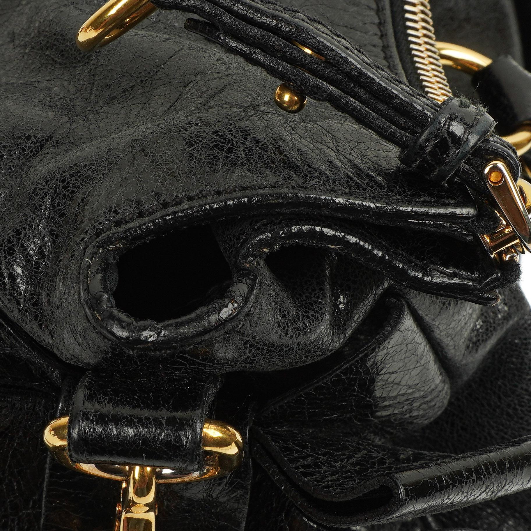 Pre-Loved Miu Miu Vitello Lux Black Bow Satchel Bag – PLAMEXS