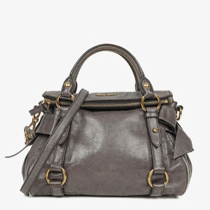 Miu Miu Petit Sac Noeud Vitello Lux